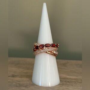 Bomb Party 2026 January Ring “Contour & Clarity” Size 7. Brand New!